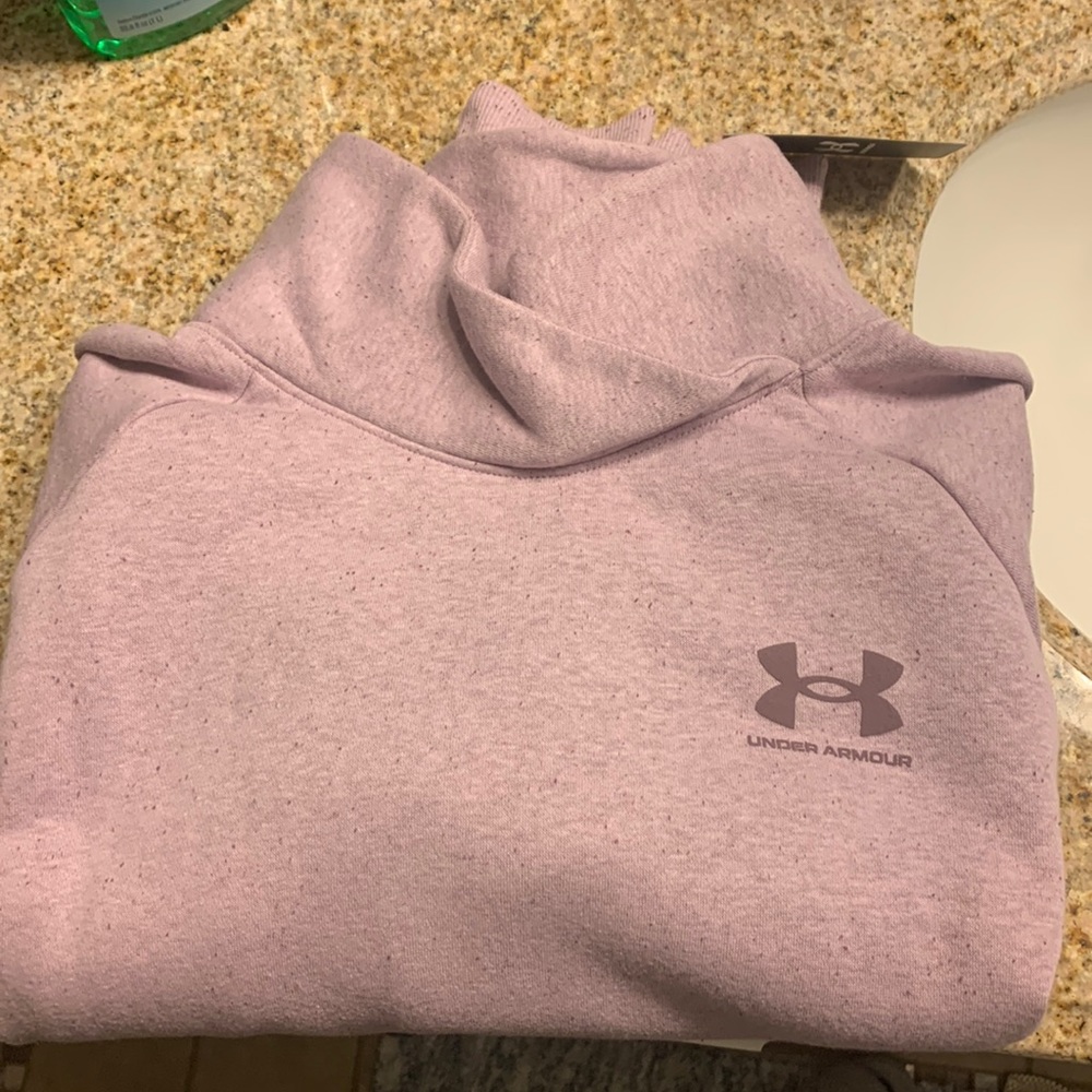 Under armour sweatshirt